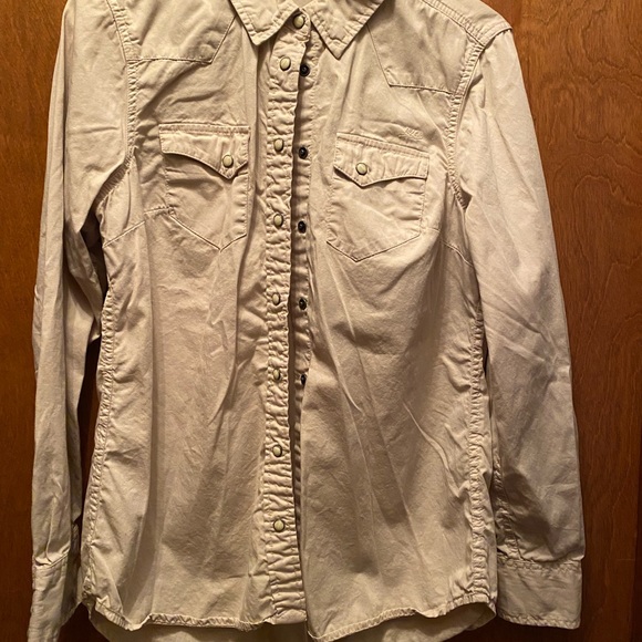 Size Medium Harley Davidson Shirt - Picture 2 of 2